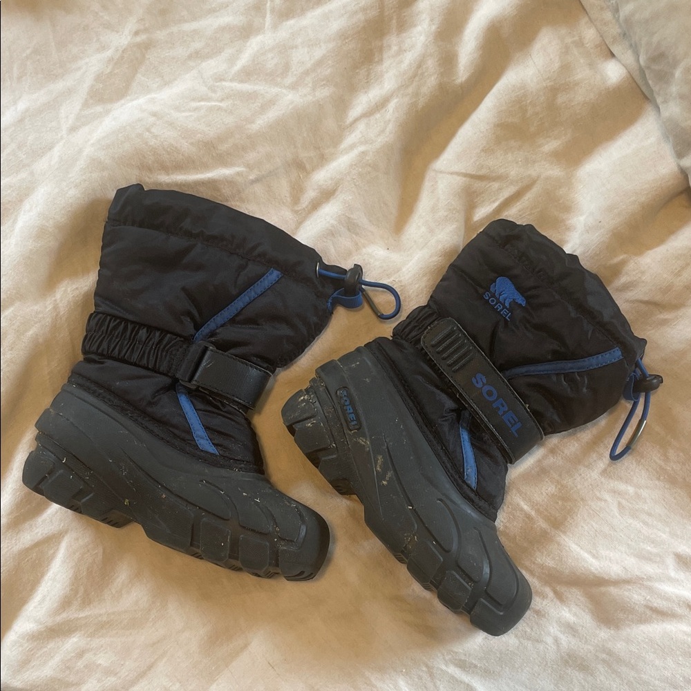 Kids Sorel Snow Boots 11